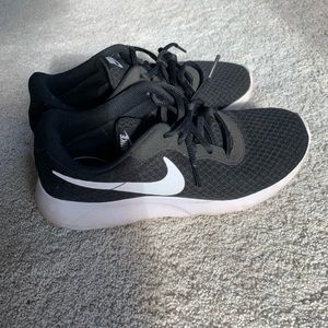 Nike Black Athletic Shoes